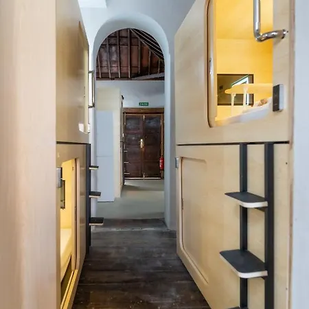 Hostelit-3