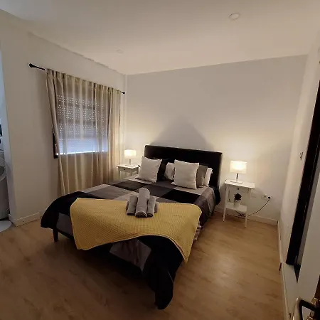 Habitacion Con Bano Privado En Un Piso Con Familia-2